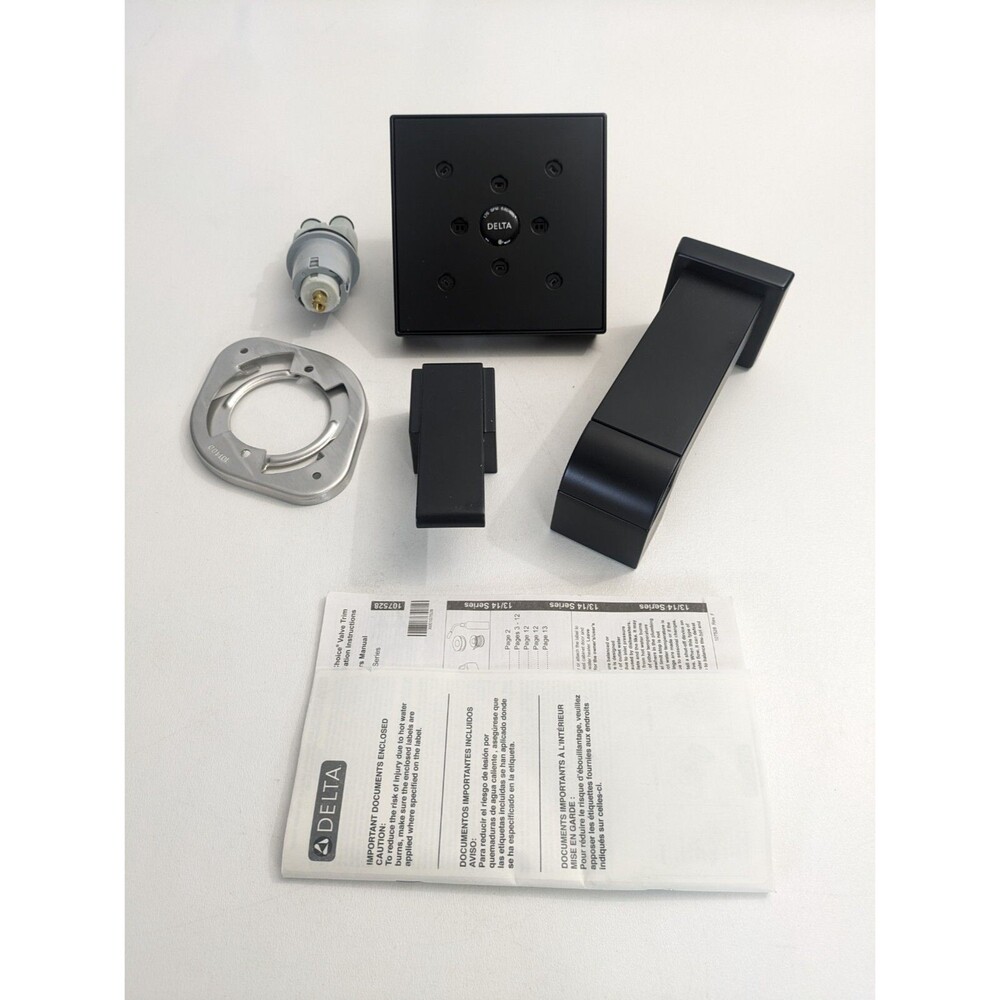 Delta Faucet Ara‎ 14 Series Single-Function Tub and Shower Trim Kit T14467-BL